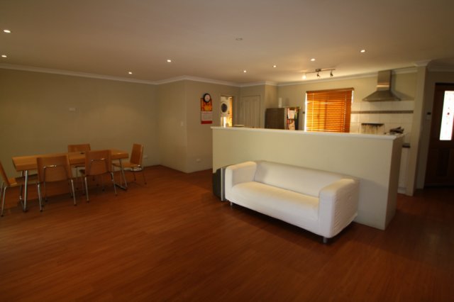 apinedalesharedlivingspace2.jpg