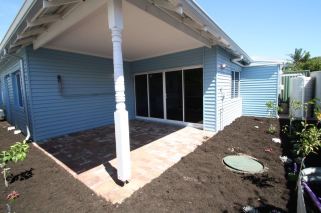 acanterburytcebackyardpatio.jpg